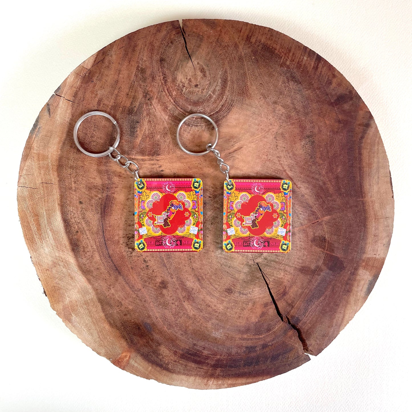 Red pakistan's map printed keychain