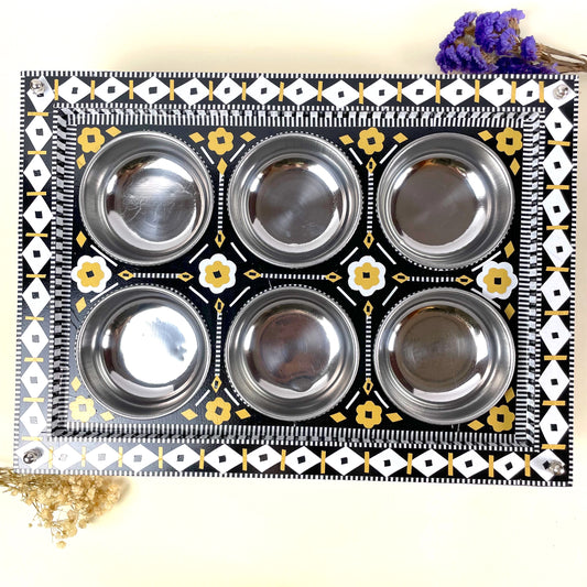 Black and white charpai partition chamak patti tray