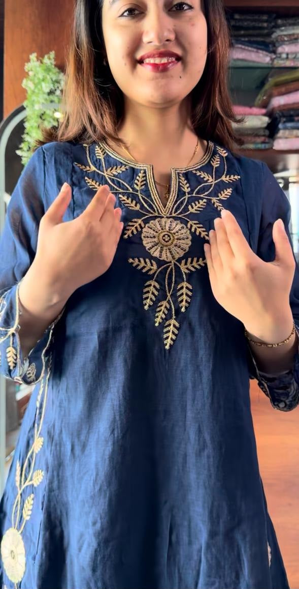 Mul Chanderi Zari Elegance