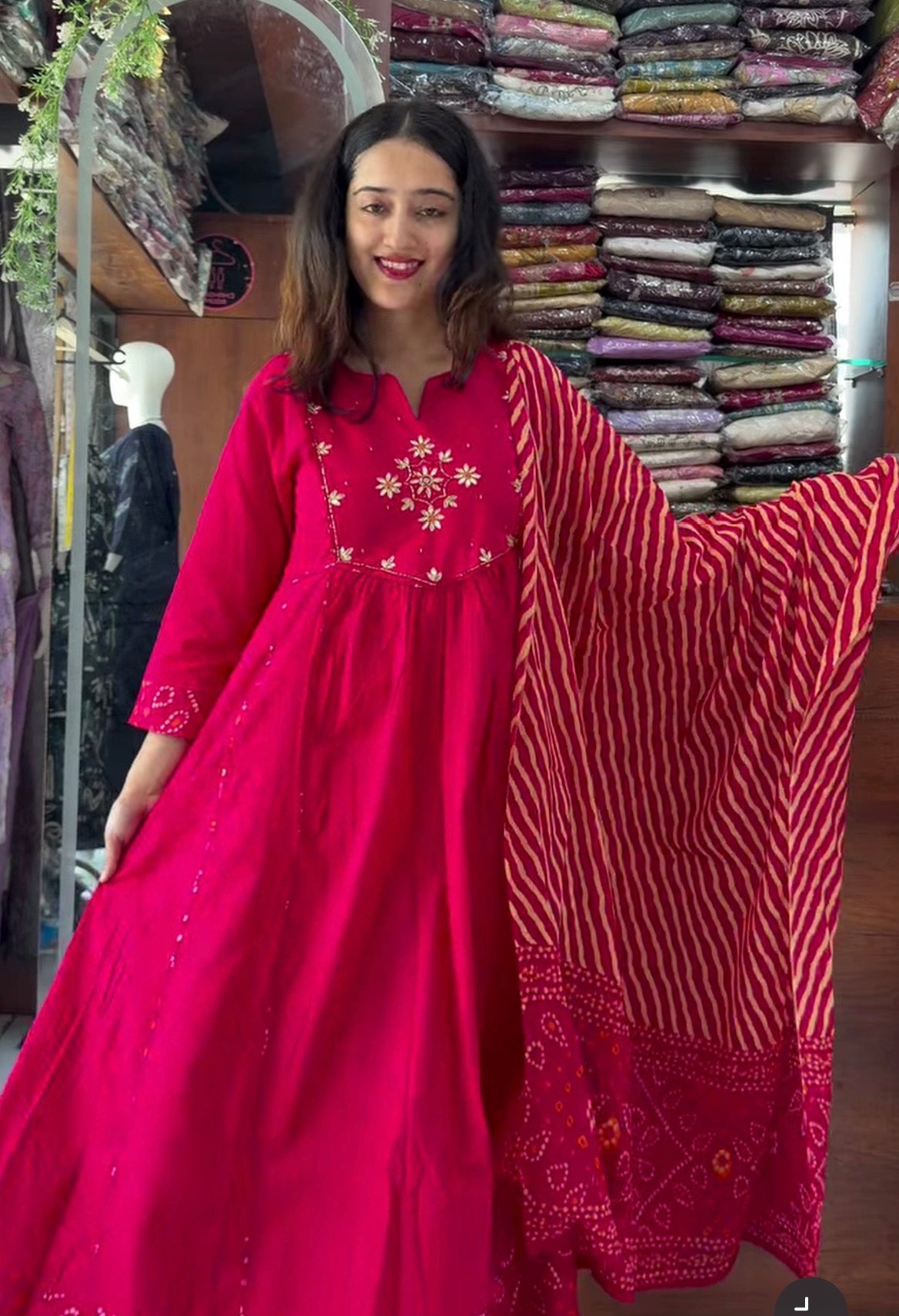 Pretty in Bandhini 3 Piece Suit Set